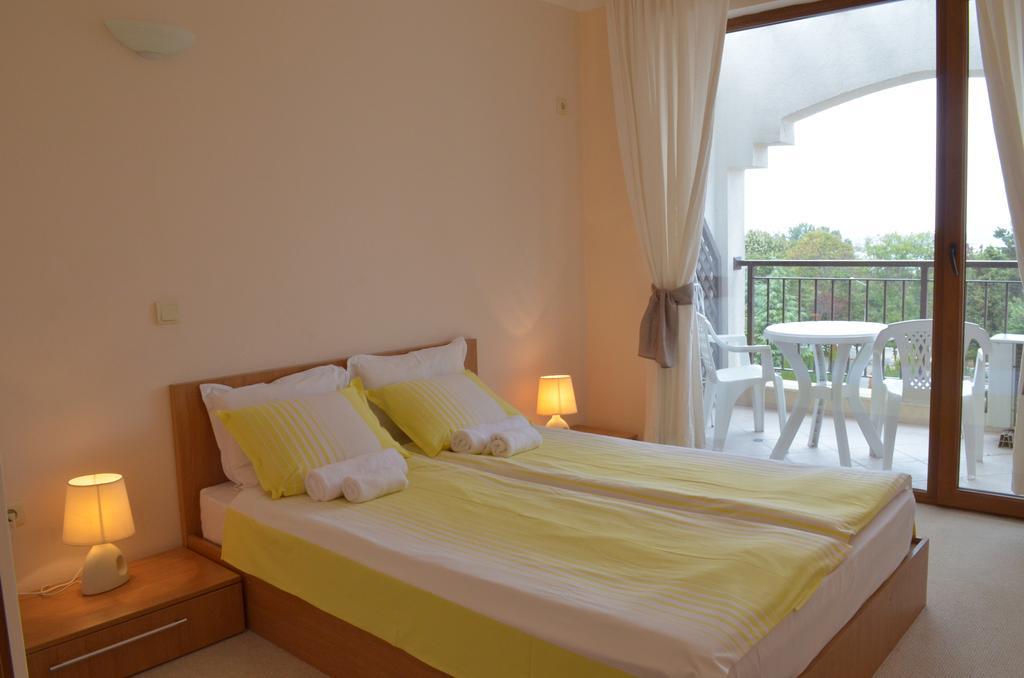 Bay Apartments Sozopol Exterior photo